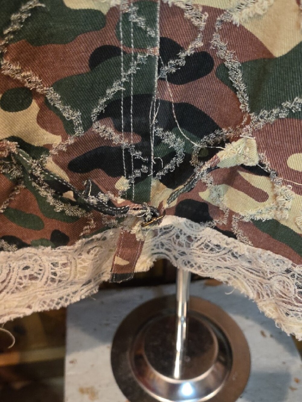 051p POL Patchwork Camouflage and Lace Jacket in Green and Brown - Picture 14 of 16